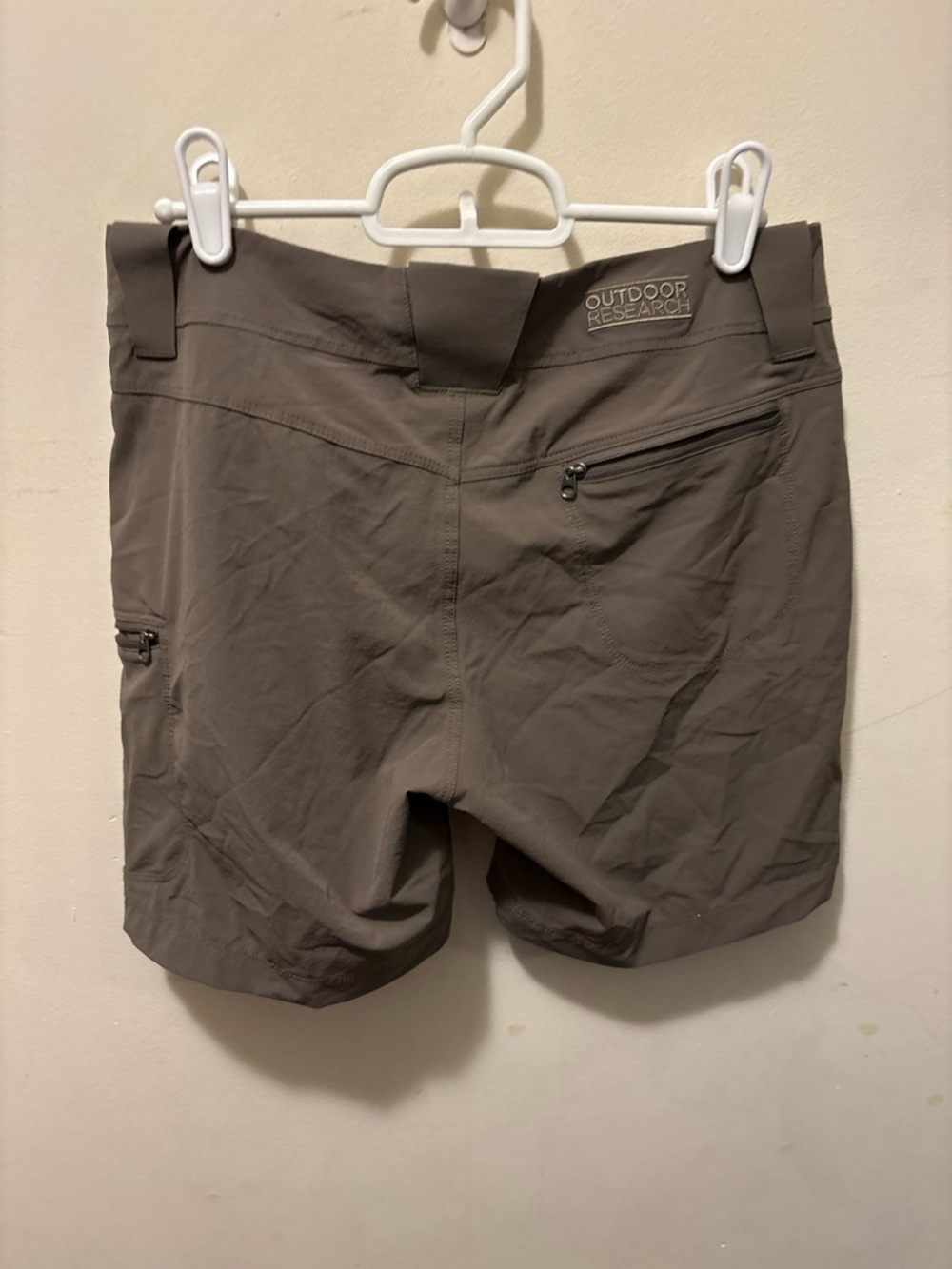 Outdoor Research Summit hiking shorts mushroom size 4 - Picture 9 of 9